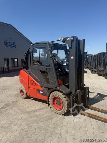 Ashensorë motorësh me naftë Linde H35D-02