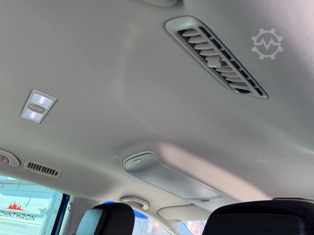 حافلة صغيرة VW Sharan Comfortline BMT/Start-Stopp DSG 2,0TDI