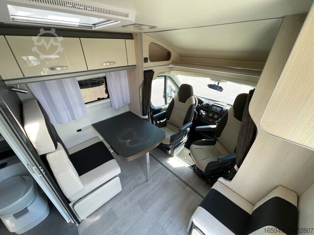 عربة تخييم شبه مدمجة ACROSS AERO 651 CPH | *Rollstuhlgerecht mit hydr. Lift*