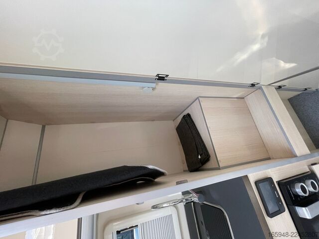 عربة تخييم شبه مدمجة ACROSS AERO 651 CPH | *Rollstuhlgerecht mit hydr. Lift*