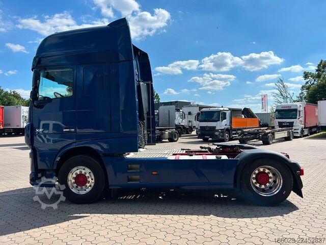 หัวลากมาตรฐาน DAF XF 450 FT Super Space Cab Hydraulik Euro 6