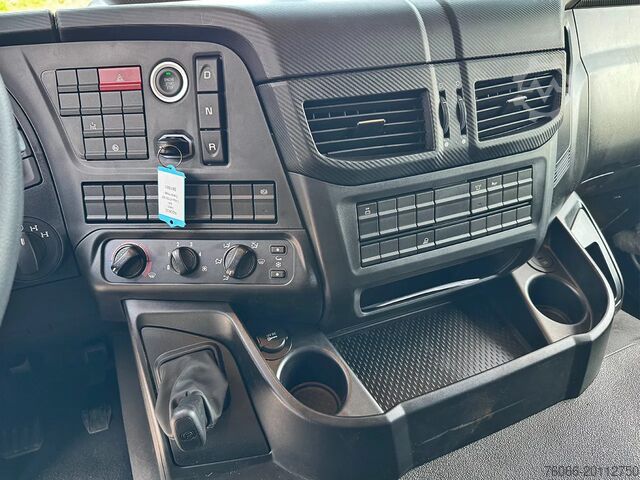 Standard-SZM Iveco T-Way AT720T43TH Tractor Head (15 units)