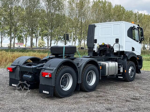 Standard-SZM Iveco T-Way AT720T47TH Tractor Head