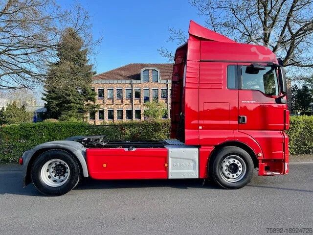 Standard-SZM MAN TGX 18.500 Retarder / Voll Luft / Eu6 /2 x Tank