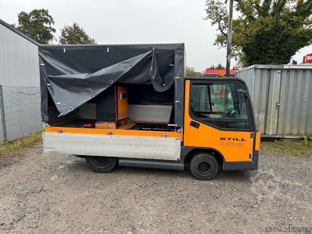 けん引トラクター Still R07-25