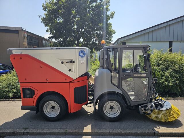 Kehrmaschine Hako Citymaster 1650