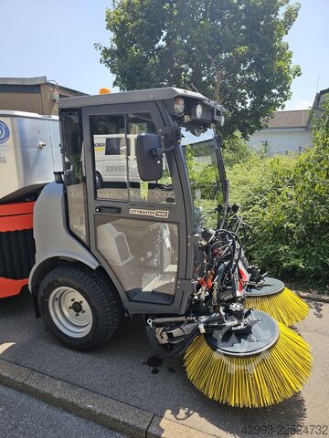 Kehrmaschine Hako Citymaster 1650
