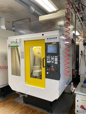 5-osni obradni centar FANUC ROBODRILL  ALPHA T14i B