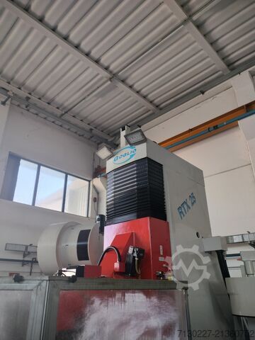 Stroji za rezkanje z gibljivo mizo Goglio Milling Systems RTX 25
