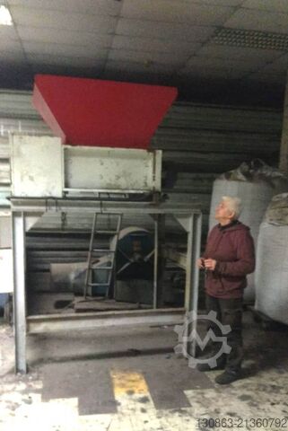 Máy nghiền hai trục Mercodor ZM52