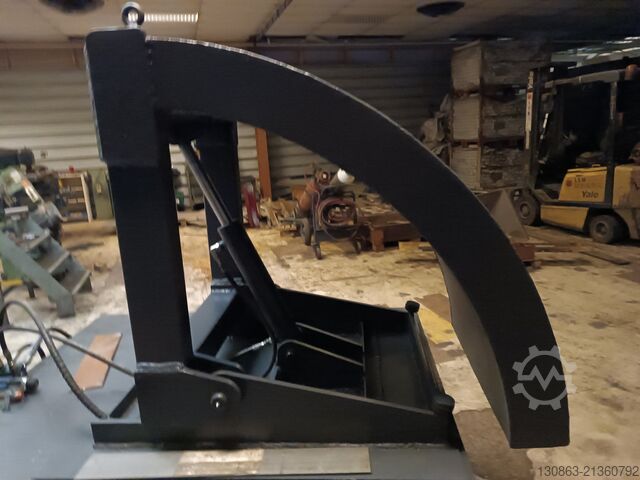 Máy nghiền hai trục Mercodor ZM52