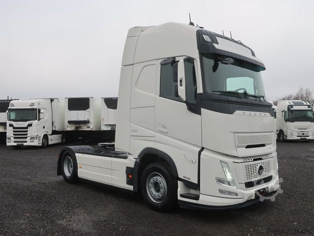 Стандартный седельный тягач Volvo FH 500 Aero Euro 6 Globetrotter XL Leder Mikrowell