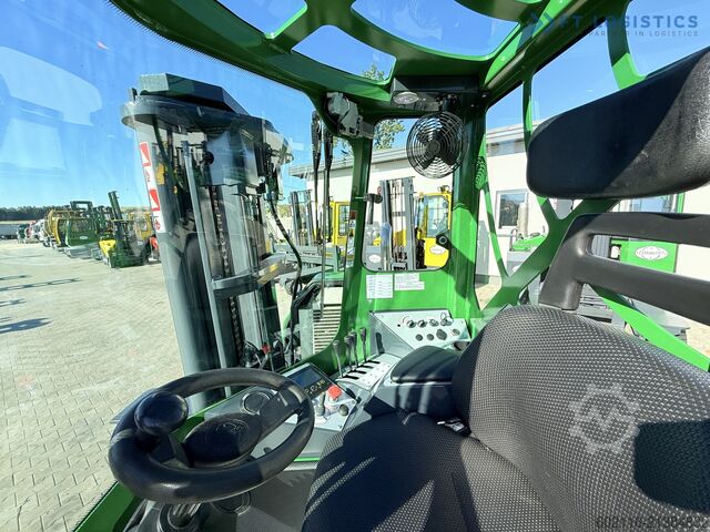 Carretilla retráctil de 4 vías Combilift C4500 DIESEL TRIPLEX 4900 NEW MODEL