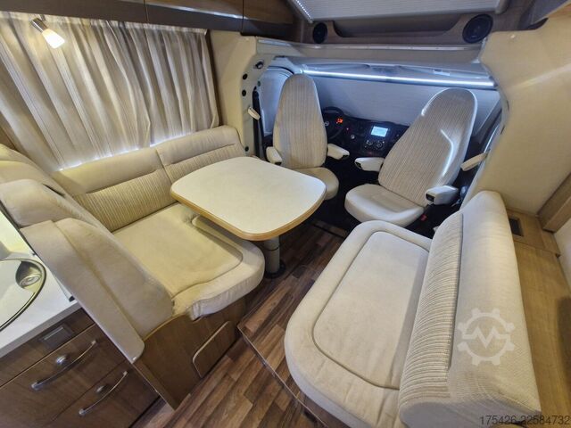 Gjysmë e integruar kamping-makinë HYMER/ERIBA Tramp CL 554 * Komfort-Line Paket*SAT+TV*