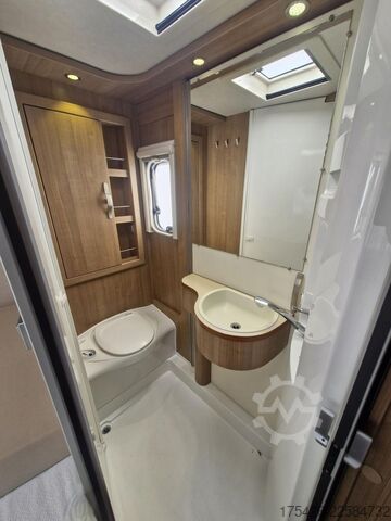 Gjysmë e integruar kamping-makinë HYMER/ERIBA Tramp CL 554 * Komfort-Line Paket*SAT+TV*
