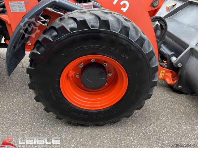 Încărcător pe roți KUBOTA R082*Hydr.Schnellwechsler*Pal.Gabel*nur 539h*