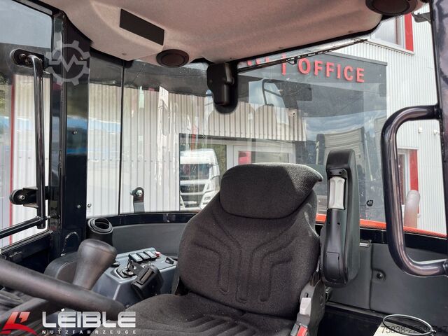 Încărcător pe roți KUBOTA R082*Hydr.Schnellwechsler*Pal.Gabel*nur 539h*