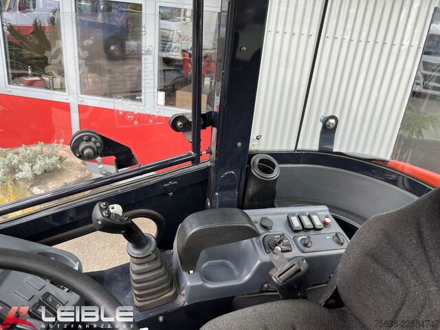 Încărcător pe roți KUBOTA R082*Hydr.Schnellwechsler*Pal.Gabel*nur 539h*