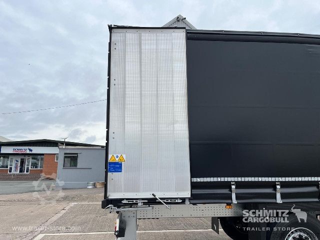 Auflieger mit Pritsche & Plane Schmitz Cargobull Curtainsider Euroliner