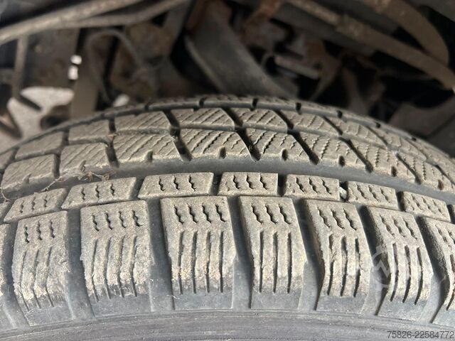 شاحنة صغيرة بيك أب NISSAN Cabstar Pritsche Zwillingsbereifung