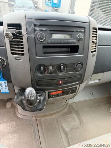 รถตู้กระบะ VW Crafter 35, AHK, 3 Sitze , TÜV, L2 mittel