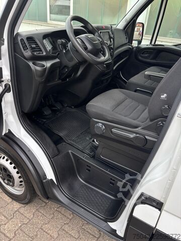 Van boks atap tinggi dengan sumbu roda panjang Iveco Daily Maxi*Klima*Kamera*Tempomat*44Tkm