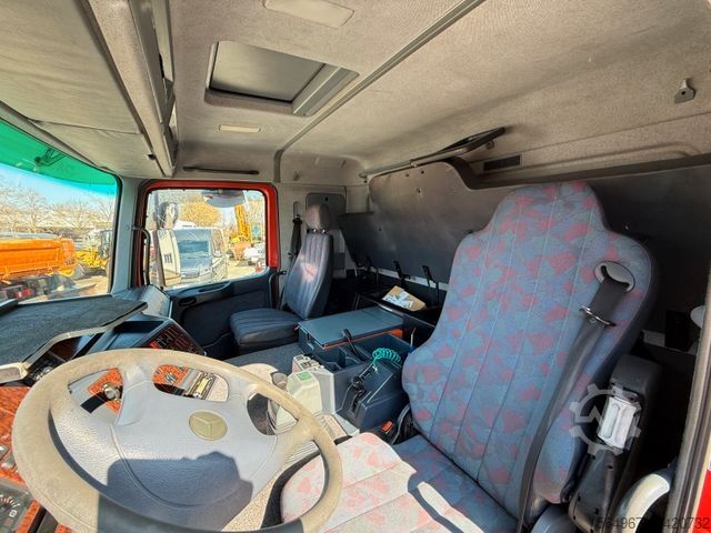 Dépanneuse MERCEDES-BENZ 2540 Actros Baumaschinetransporter hydr. Rampe