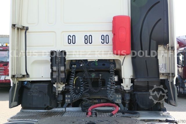 Standard nyergesvontató DAF XF 530 Kipphydraulik Standklima Retarder Euro 6
