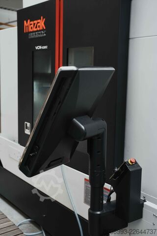 Centro de mecanizado vertical Mazak VCN 530 C SmoothG