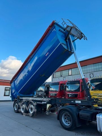 Полуприцеп-самосвал KEMPF SKM 31 KUBIK*STAHL-MULDE*LIFTACHSE*ALCOA*HARDOX*