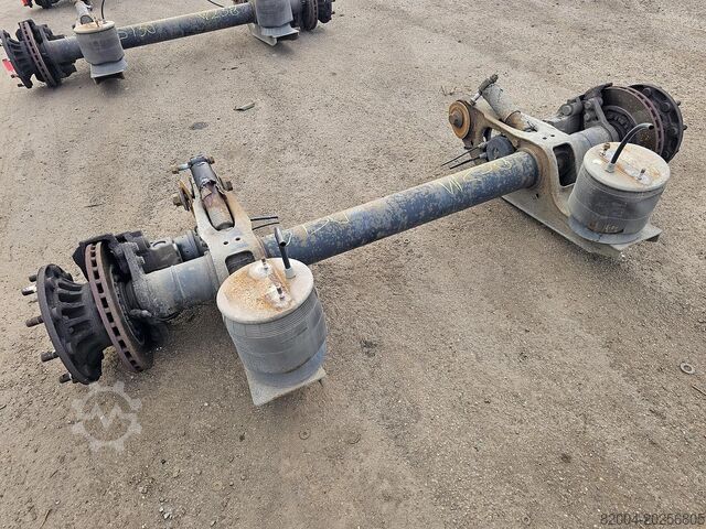 Essieu SAF B19-22K01 TRAILER AXLE DISC
