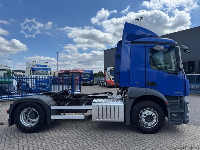 Padrão-SZM Mercedes-Benz ANTOS 1933 / NL Truck + APK-TuV 4-2026