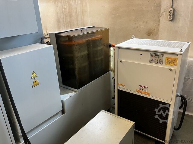 Máquina de erosão por fio CNC CHMER A422S