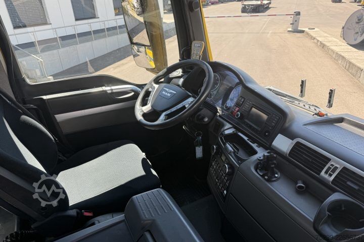 รถบรรทุกเฉพาะกิจ MAN TGS 35.480 10x4 FHS / Swiss-Vehicle