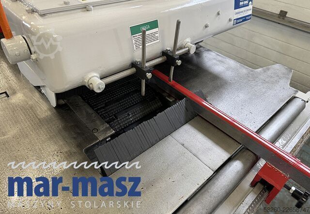 เลื่อยหลายตัวตีนตะขาบ TOS Svitavy KRN 230/150