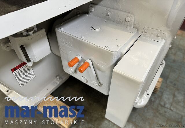 เลื่อยหลายตัวตีนตะขาบ TOS Svitavy KRN 230/150