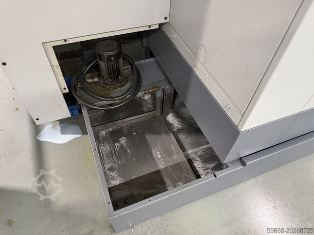 Centru de prelucrare verticală BRIDGEPORT VMC800-22