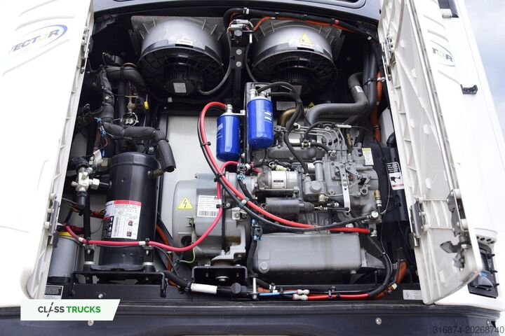 รถพ่วงตู้เย็น SCHMITZ CARGOBULL SKO FP 60 Carrier Vector 1550