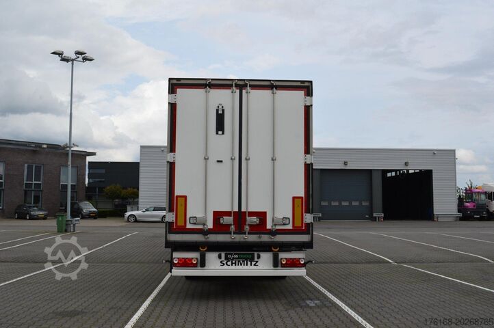 รถพ่วงตู้เย็น SCHMITZ CARGOBULL SKO FP 60 ThermoKing SLXi 300