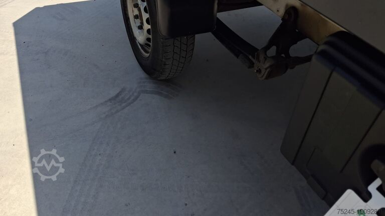 Kotak van VW CRAFTER 2.0 TDI 140 CV