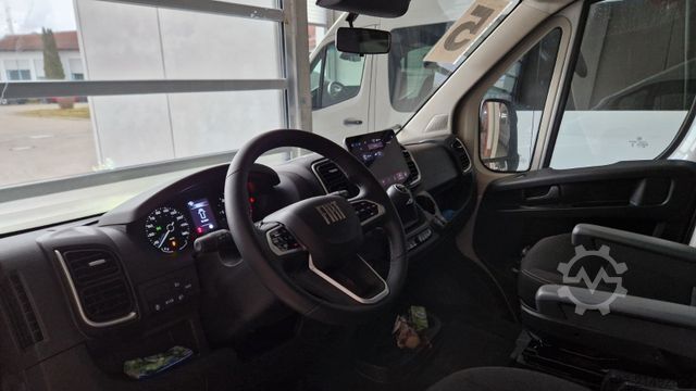 मिनिबस FIAT Opel Movano und Ducato Flexiboden 6 Schienen