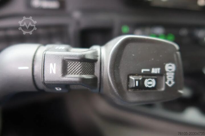 Koffer Scania P250 Bak+Dhollandia 2.000 kg 4x2  6 Cilinder