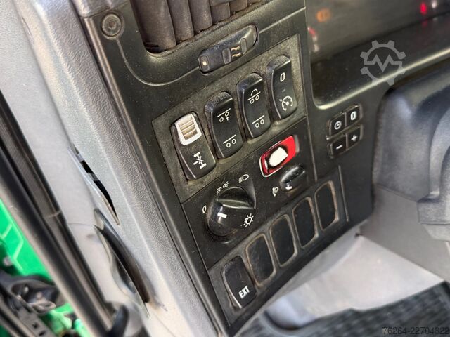 Refuse collection vehicle Scania P360 6x2 GARBAGE HALLER EURO5