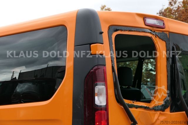 מיניבוס RENAULT Trafic Combi 9-Sitze Unfallschaden