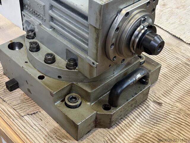 Fuso de uma DMG DMU 60 T com cone SK40 DMG MORI 
