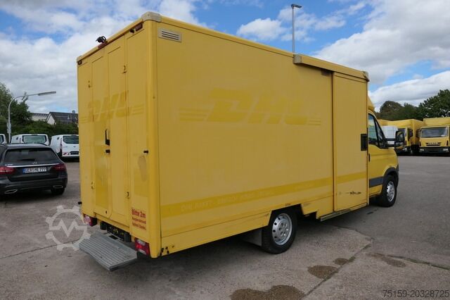 Laatikkoauto iveco Daily 35 S11 C30C AUTOMATIK KAMERA Regale LUFT DURCHGANG EURO-5 CoC