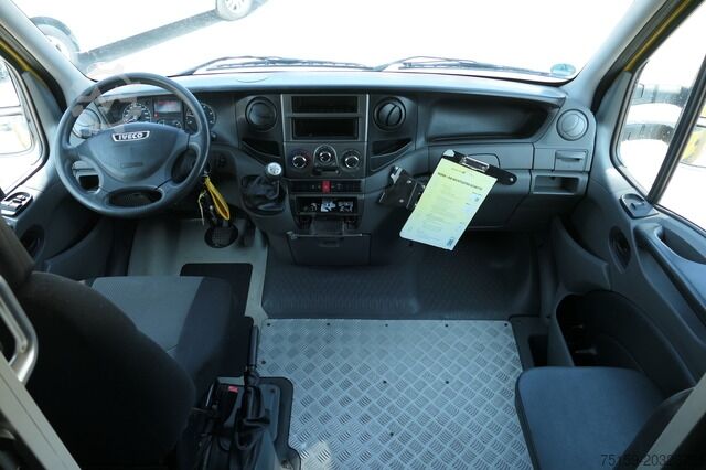 Laatikkoauto iveco Daily 35 S11 C30C AUTOMATIK KAMERA Regale LUFT DURCHGANG EURO-5 CoC