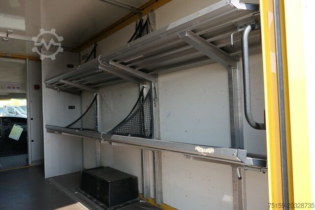 Laatikkoauto iveco Daily 35 S11 C30C AUTOMATIK KAMERA Regale LUFT DURCHGANG EURO-5 CoC