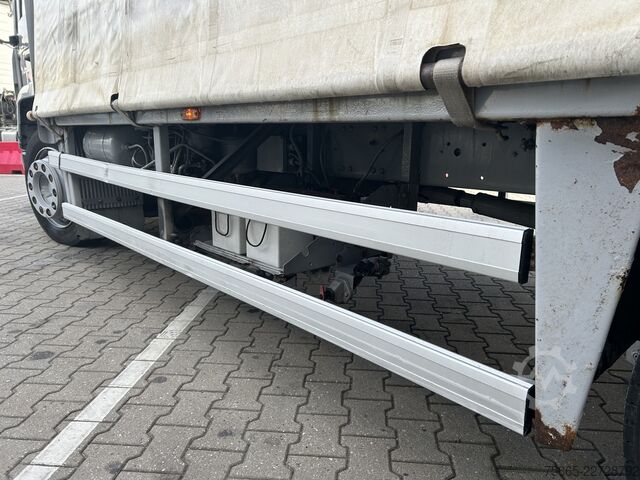 Bạt trượt Volvo FL 6E 220 Euro 3 / Curtainside / Loadlift / Get...