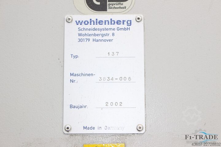Lõikemasin koos vibraatoriga / Giljotiin vibraatoriga Wohlenberg 137 CUT-Tec